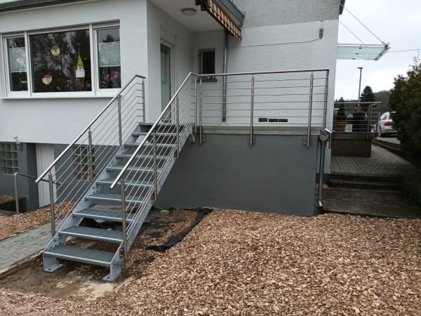 Treppen -85-